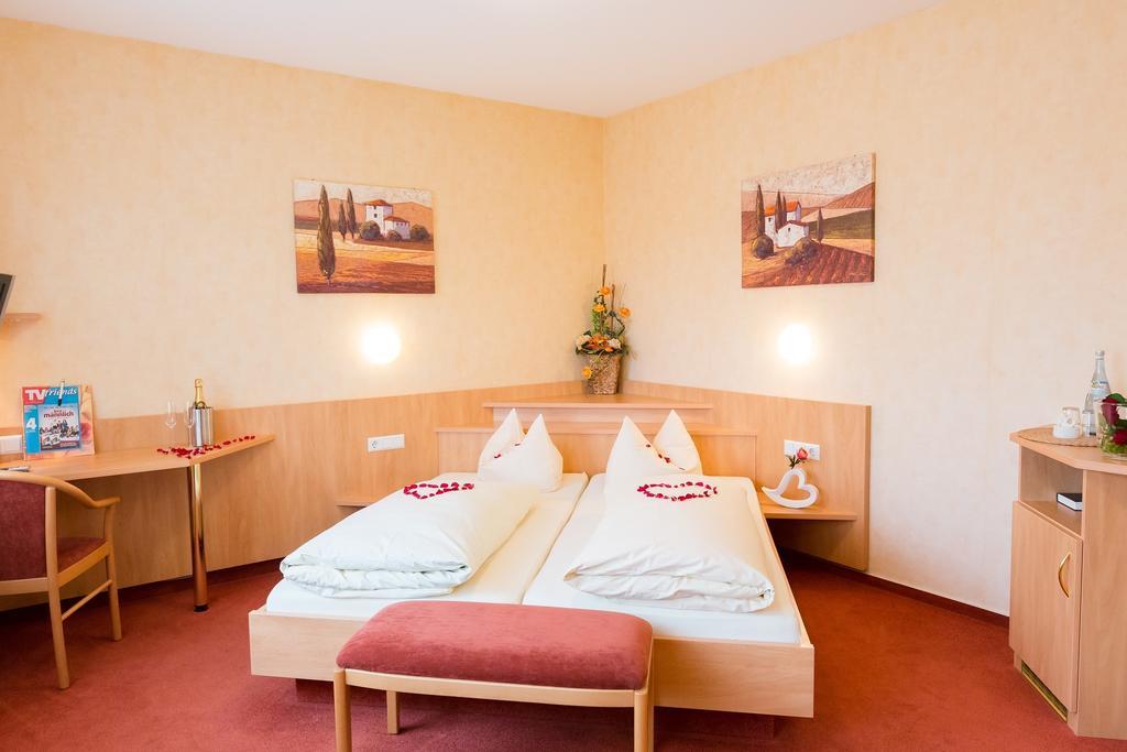 Hotel Ochsen Ammerbuch Pokój zdjęcie