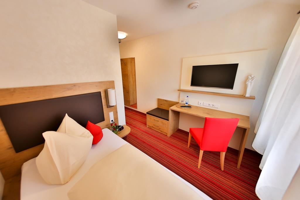 Hotel Ochsen Ammerbuch Pokój zdjęcie