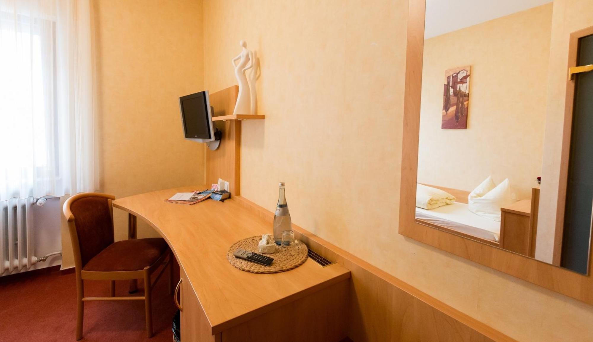 Hotel Ochsen Ammerbuch Pokój zdjęcie